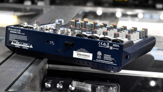 Soundcraft - NOTEPAD-12FX 2